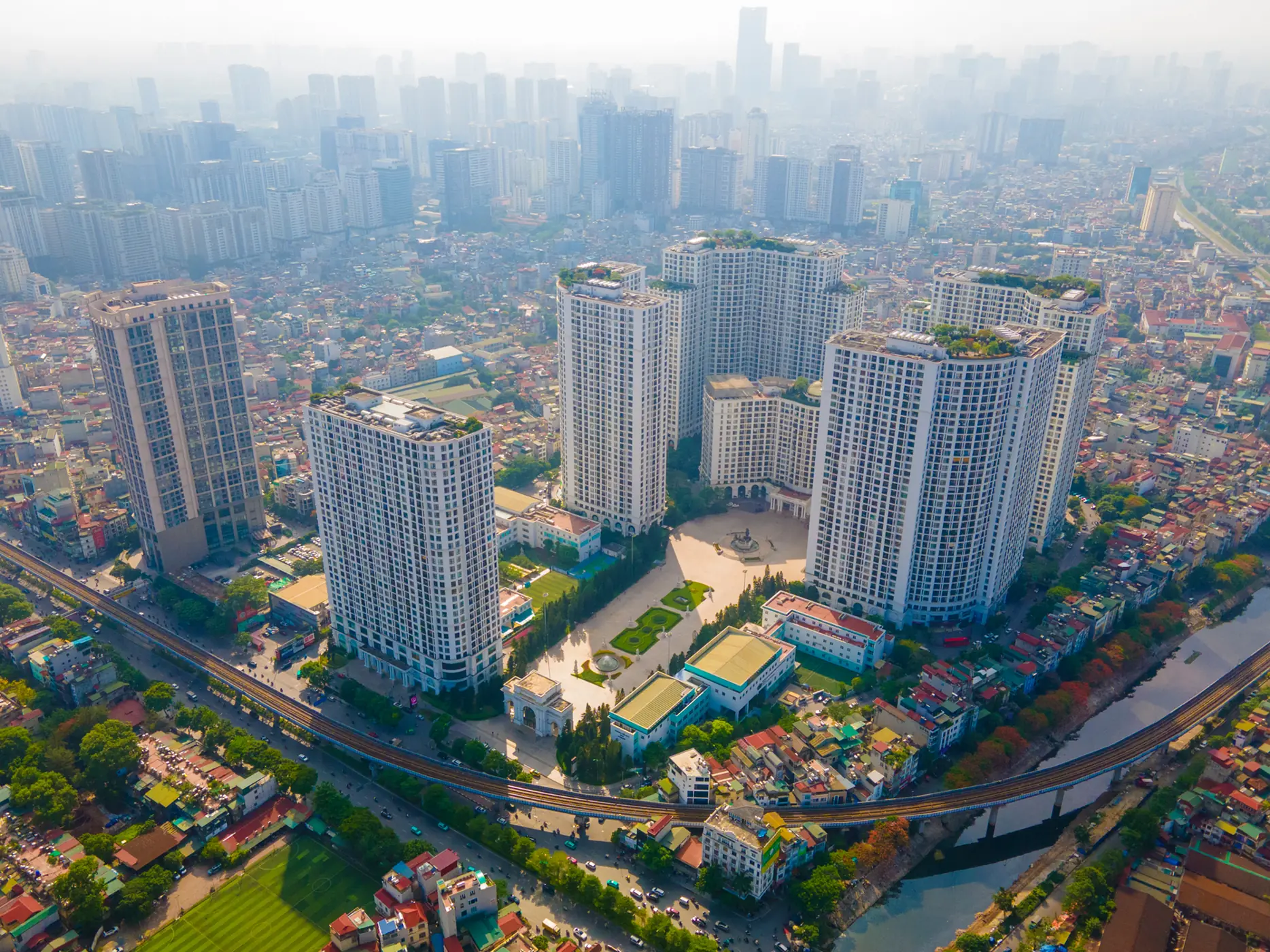 Royal City Nguyễn Trãi — ảnh bìa