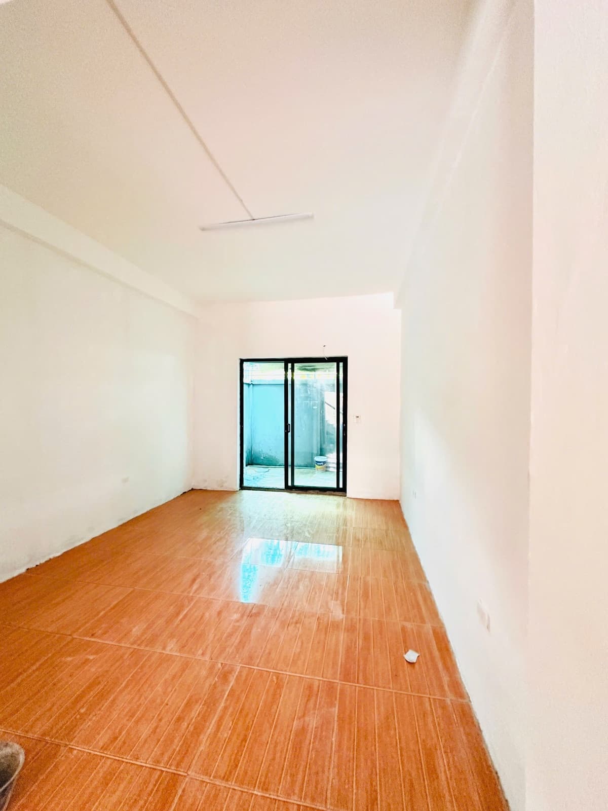 Cho thuê Liền kề 80m² 5 tầng 6PN, Phường Dương Nội, Hà Nội