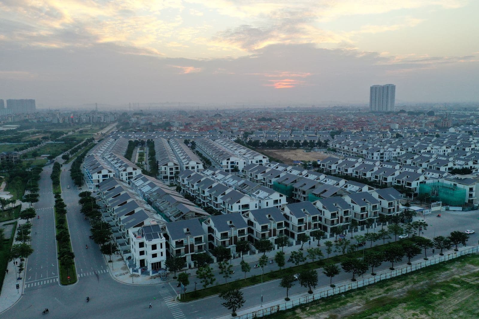 Cực hiếm Cho thuê Biệt thự 180m2 Khu đô thị Dương Nội, duy nhất khu vực