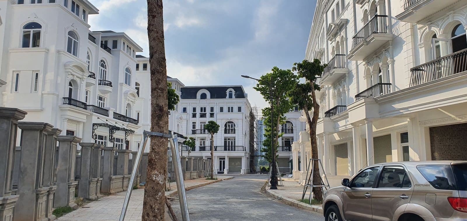 Cho thuê Liền kề 105m2 tại Louis City Đại Mỗ, gần trường học chợ siêu thị — ảnh 4 trong 5