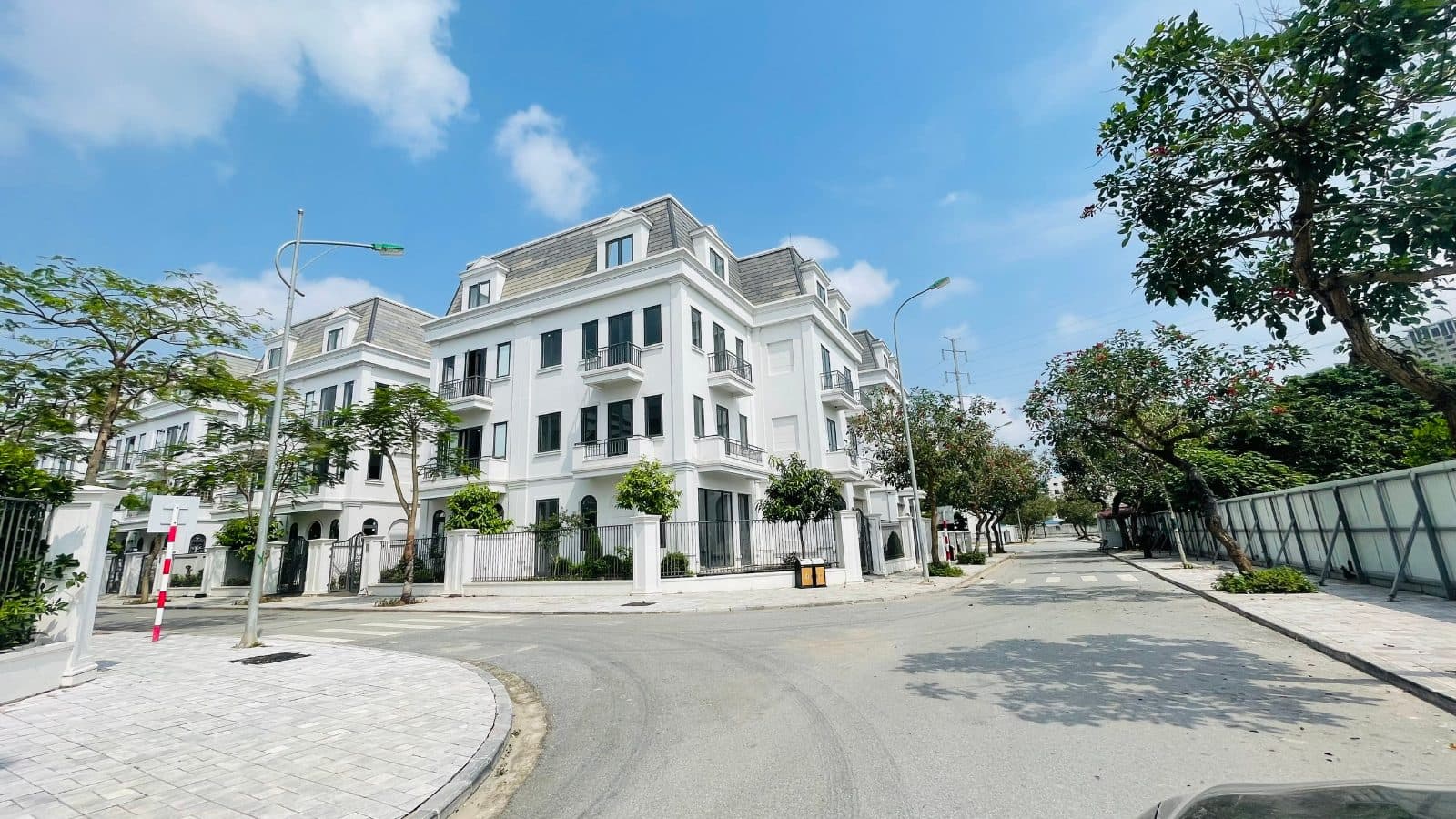 Đang bán biệt thự 170m² Solasta Mansion, tổng sàn 360,8m² chia 4 tầng