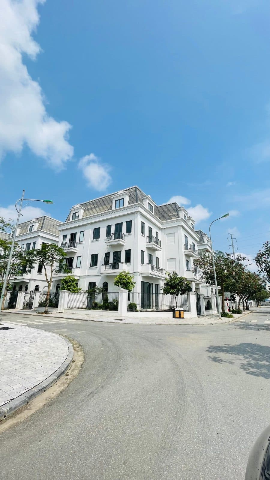 Solasta Mansion R03.07: biệt thự 4 tầng, 360,8m2 sàn, sổ sẵn — ảnh 3 trong 3