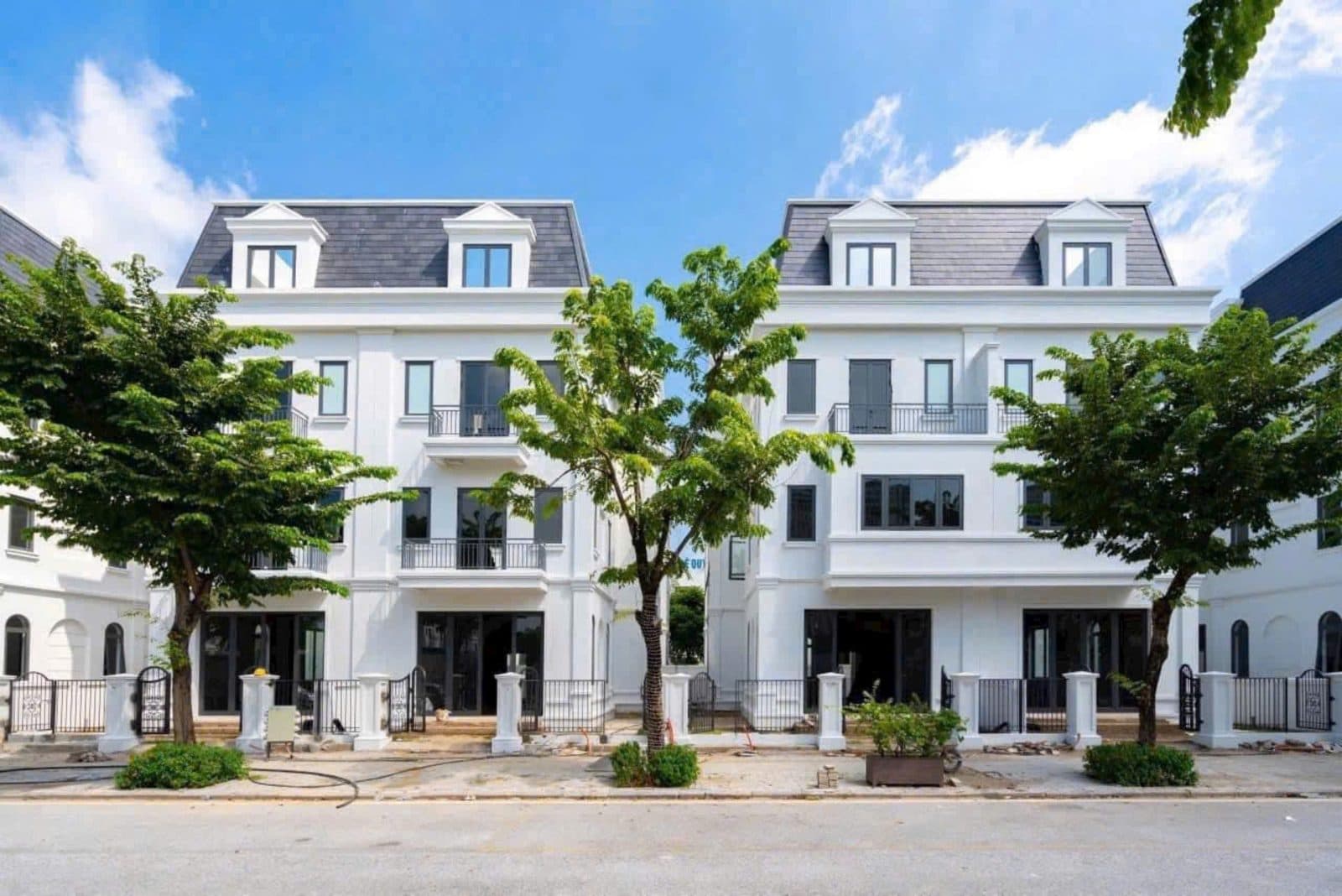 Bán biệt thự Solasta Mansion Q01.18, 212,5m2 đất, 32,56 tỷ — ảnh 2 trong 3