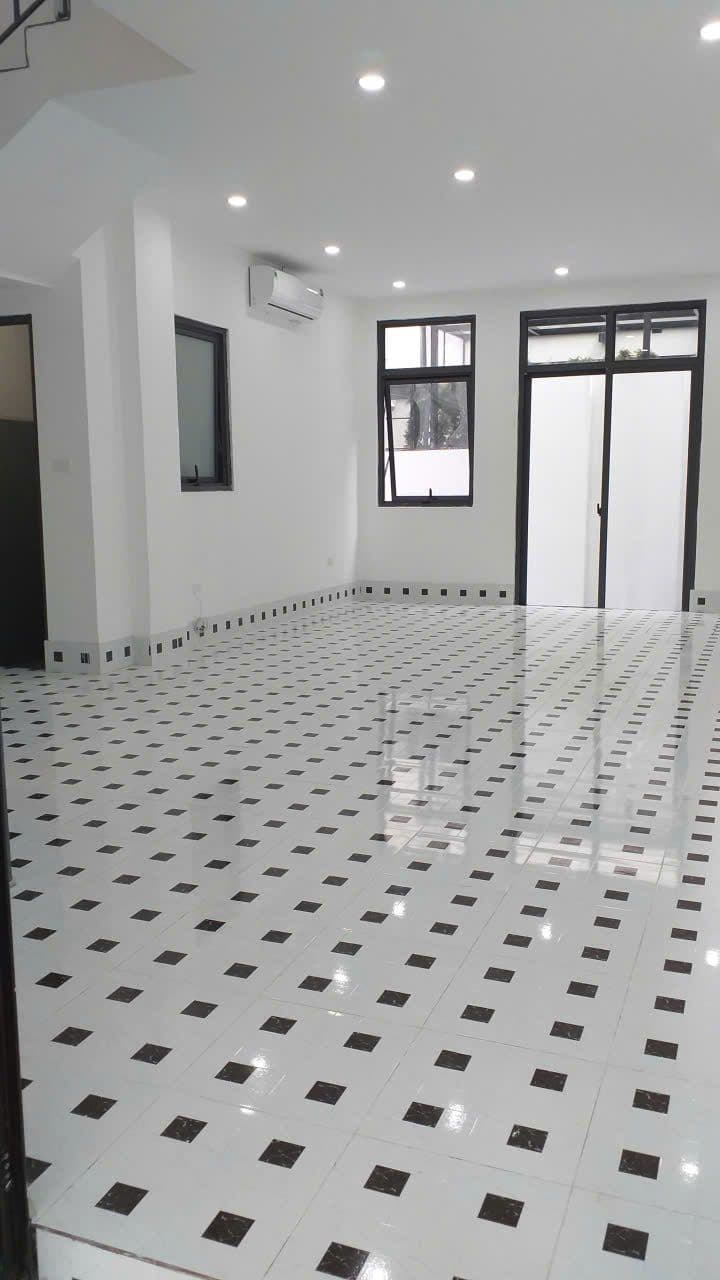 Hiếm Cho thuê Biệt thự 200m2 Khu đô thị Dương Nội 35 triệu/tháng — ảnh 4 trong 5