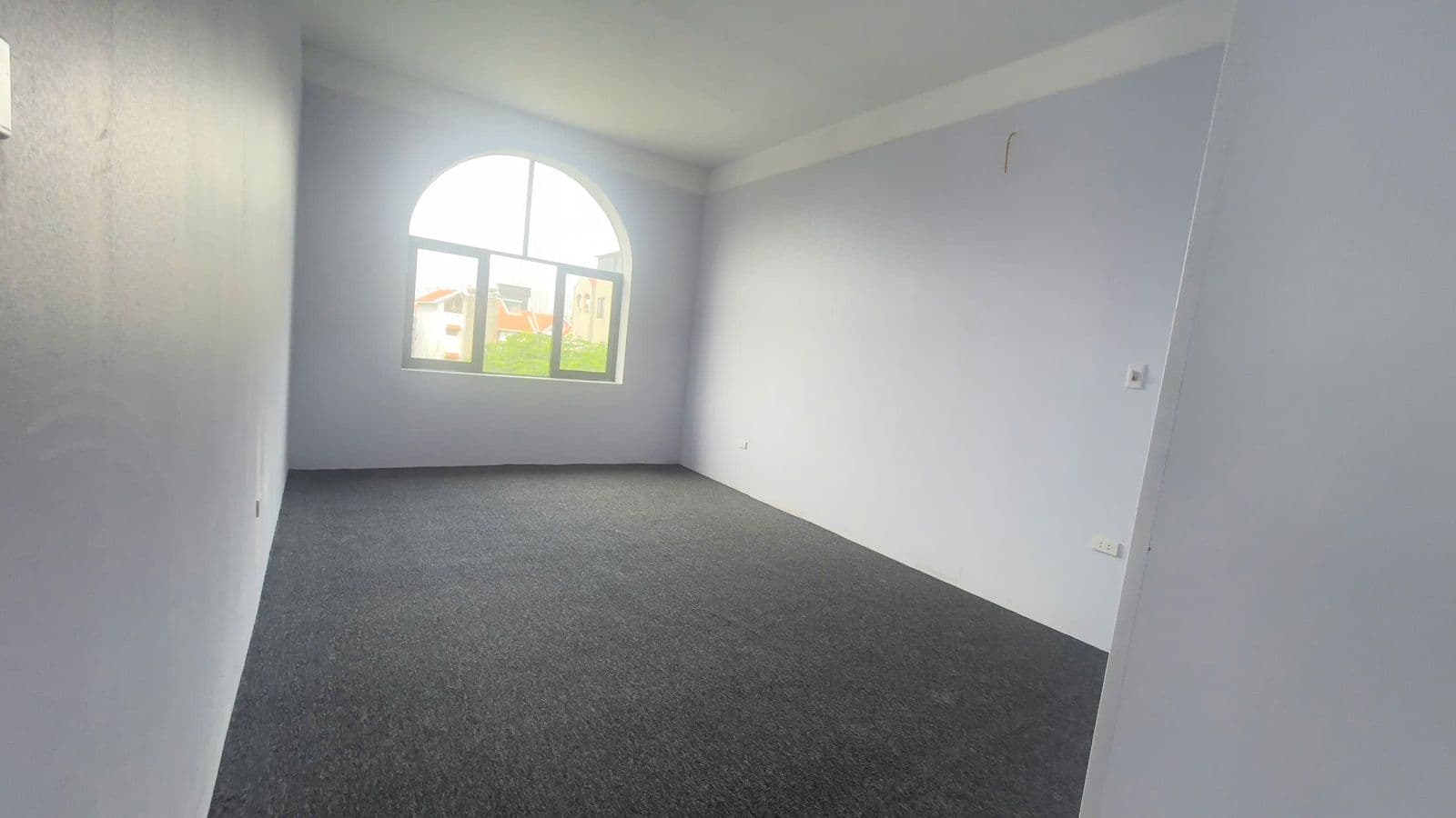 Cho thuê Liền kề Khu đô thị Geleximco Lê Trọng Tấn 150m2 5 tầng
