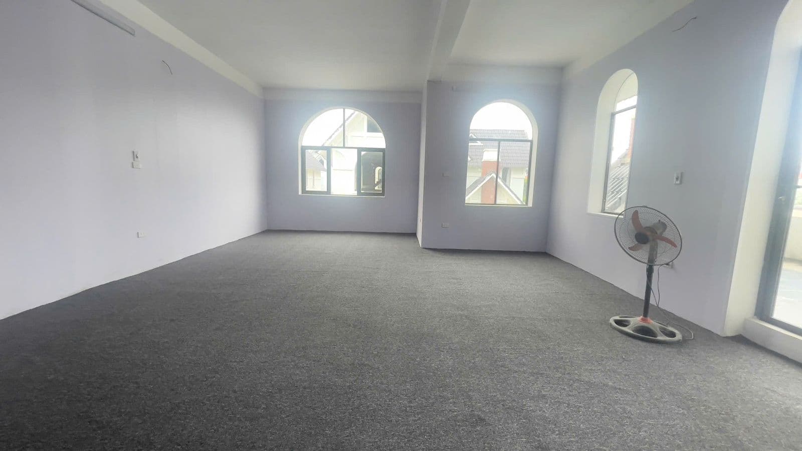 Cho thuê Liền kề Khu đô thị Geleximco Lê Trọng Tấn 150m2 5 tầng — ảnh 2 trong 5