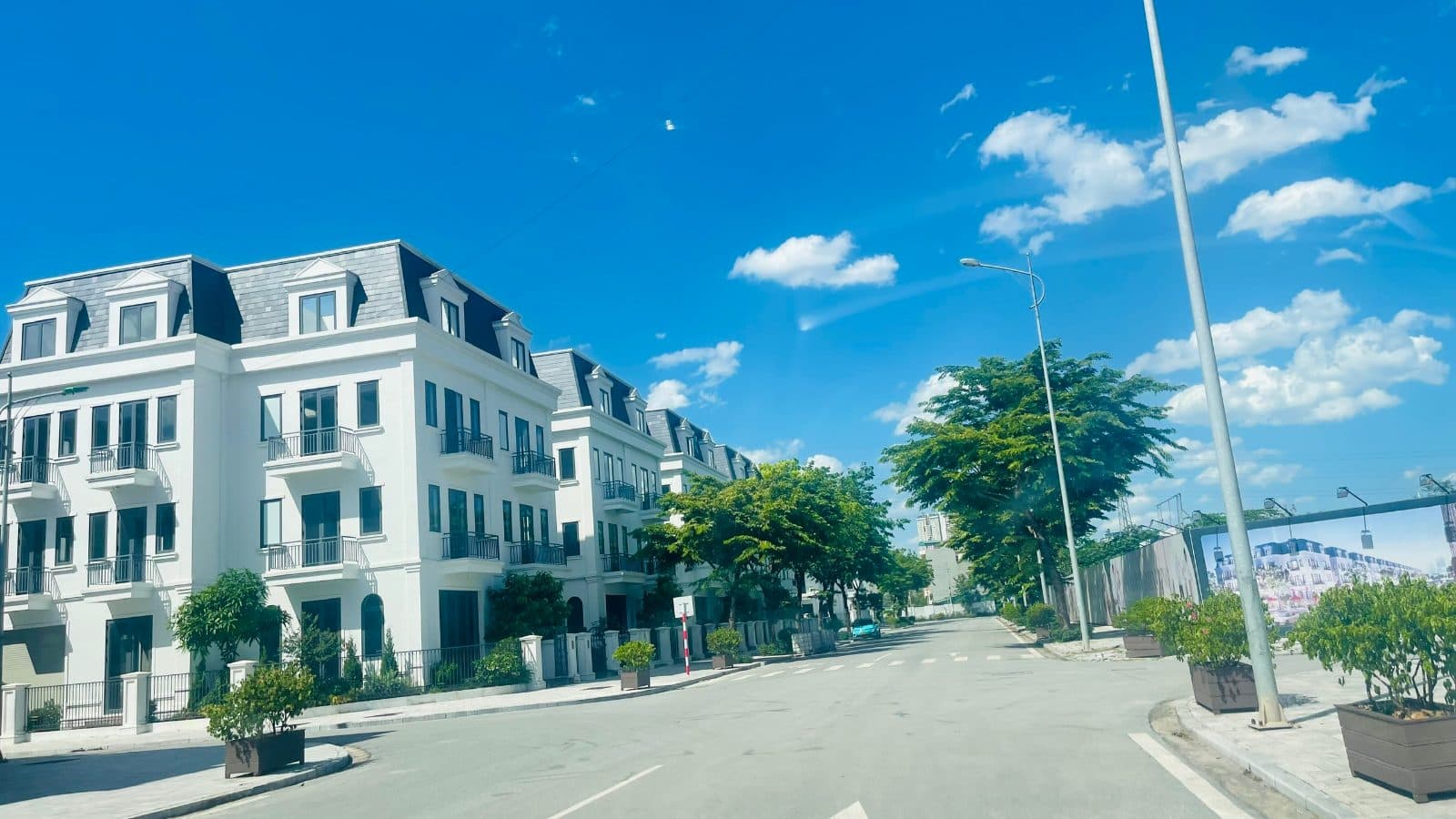 Biệt thự R03.30 Solasta Mansion, đất 170m2, KĐT Dương Nội Hà Nội — ảnh 2 trong 3