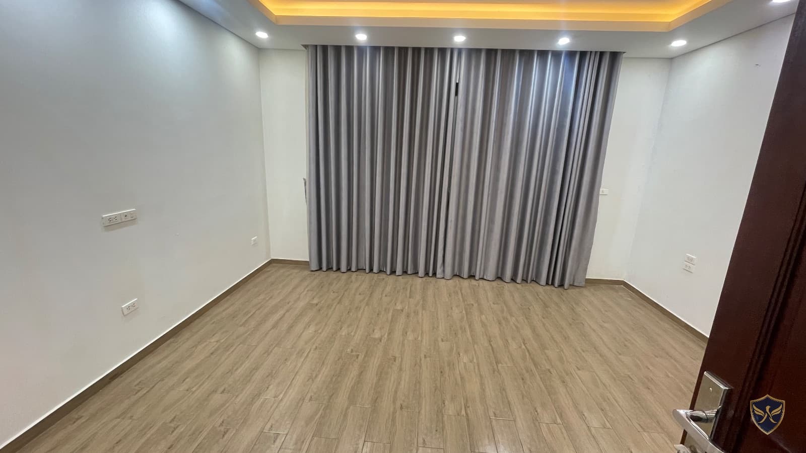 Liền kề Khu đô thị An Hưng 82,3m2 cần cho thuê, đường trước nhà 12m, mặt tiền 5m, hợp làm văn phòng — ảnh 3 trong 8