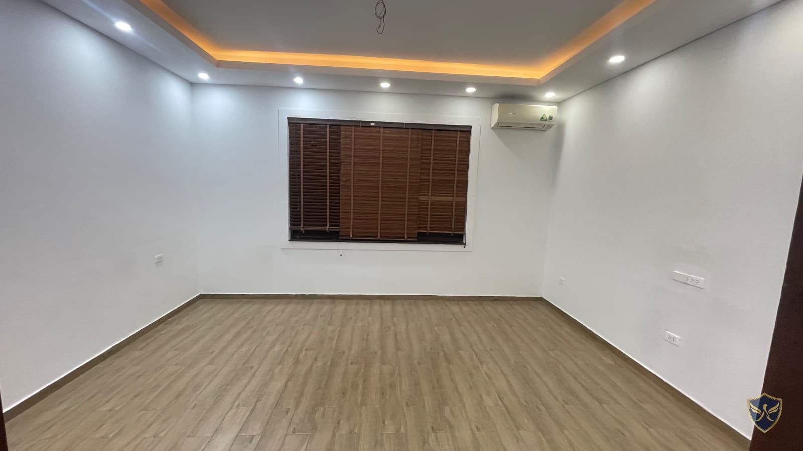 Liền kề Khu đô thị An Hưng 82,3m2 cần cho thuê, đường trước nhà 12m, mặt tiền 5m, hợp làm văn phòng — ảnh 4 trong 8