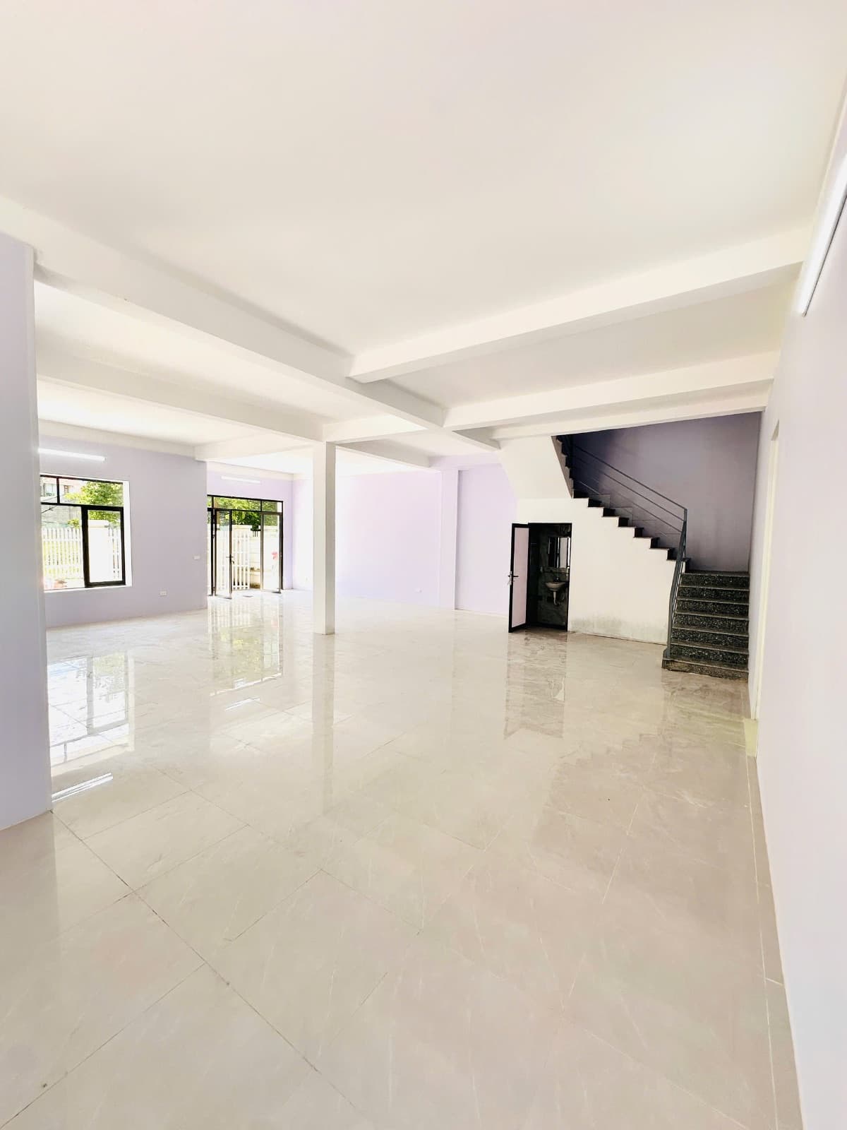Cho thuê Biệt thự 320m² 4 tầng, Phường Dương Nội, Hà Nội — ảnh 2 trong 9