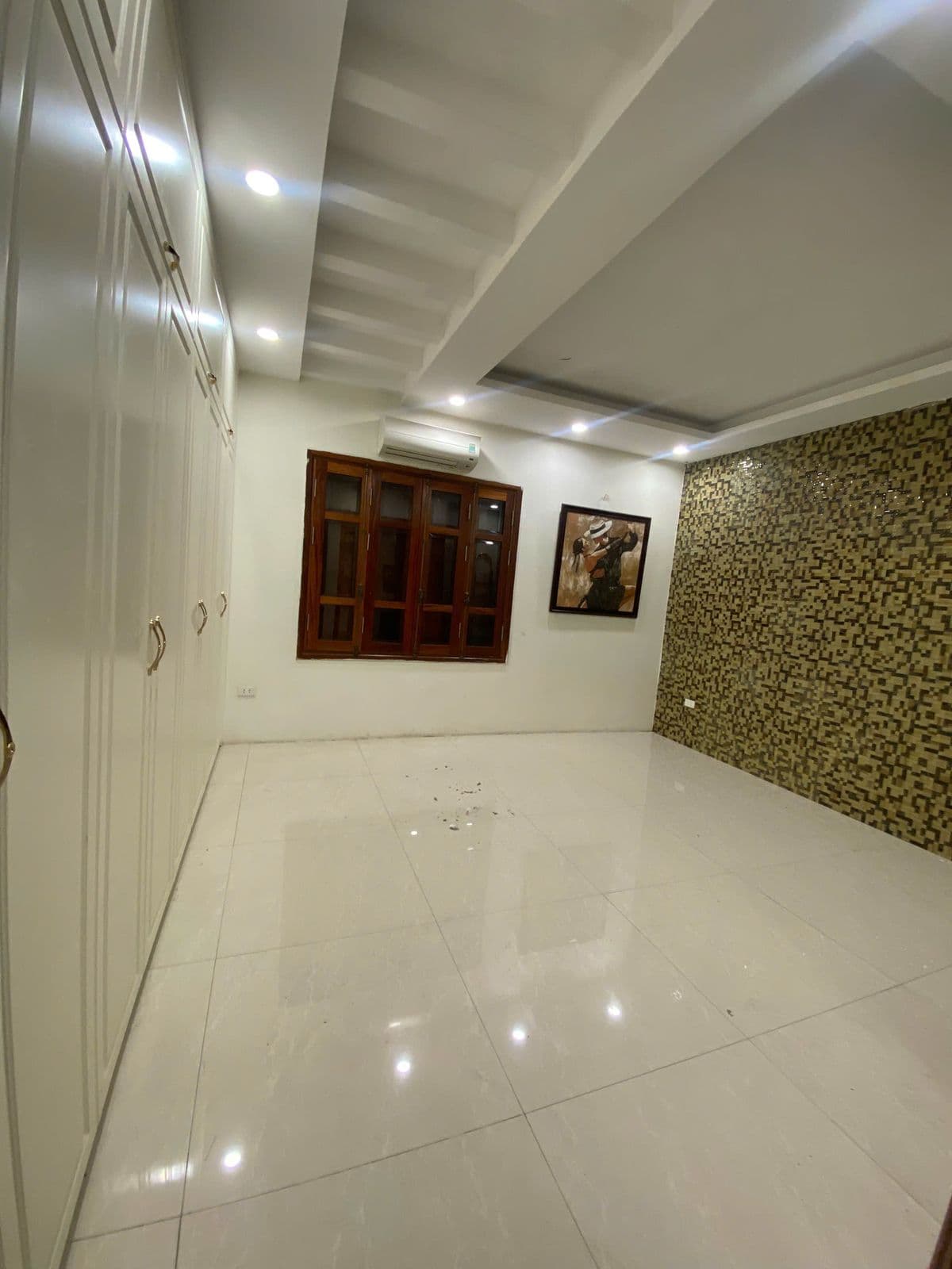 Nhà đẹp Cho thuê Liền kề 120m2 Khu đô thị Geleximco Lê Trọng Tấn 29 triệu/tháng