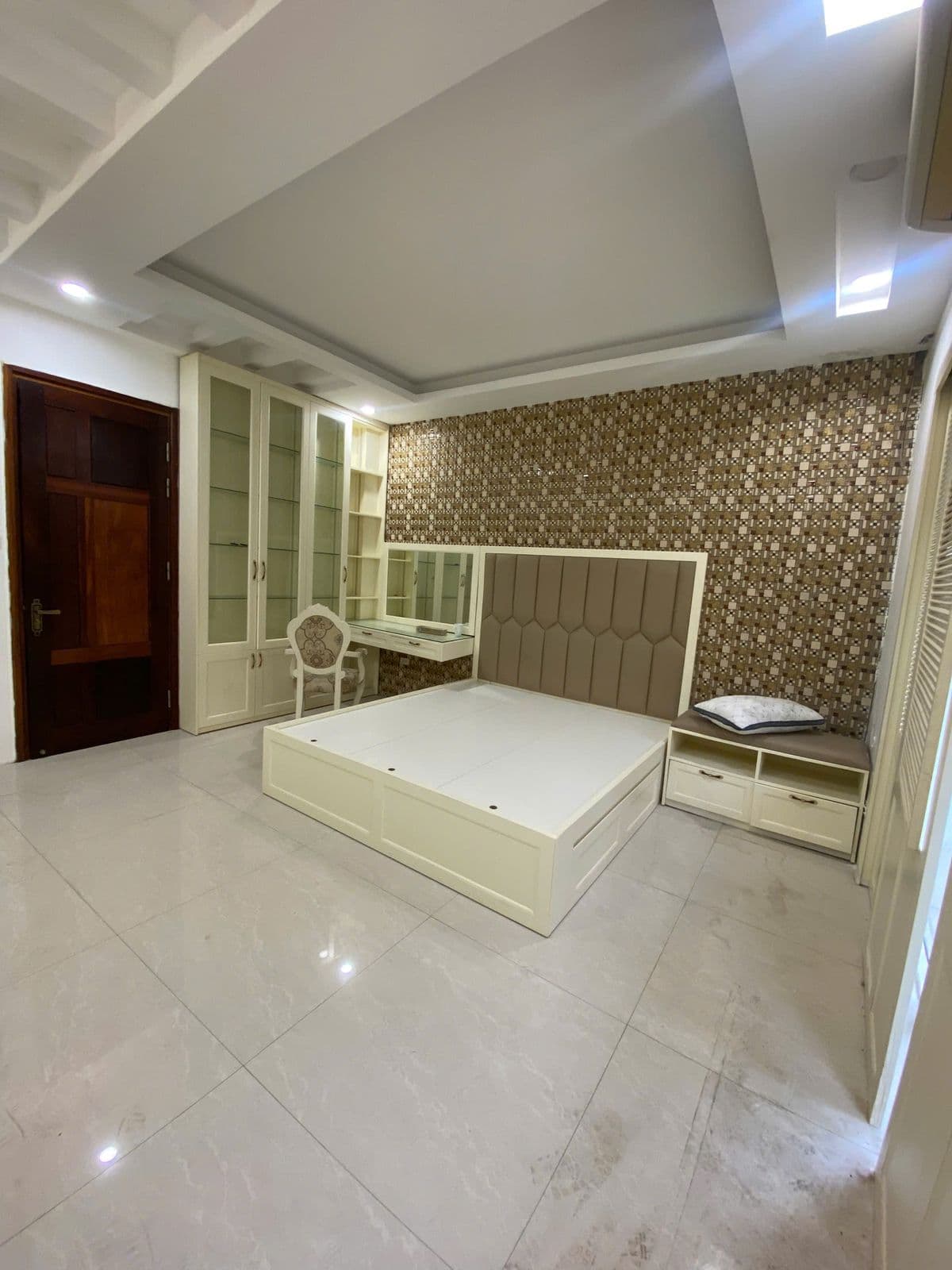 Nhà đẹp Cho thuê Liền kề 120m2 Khu đô thị Geleximco Lê Trọng Tấn 29 triệu/tháng — ảnh 5 trong 5