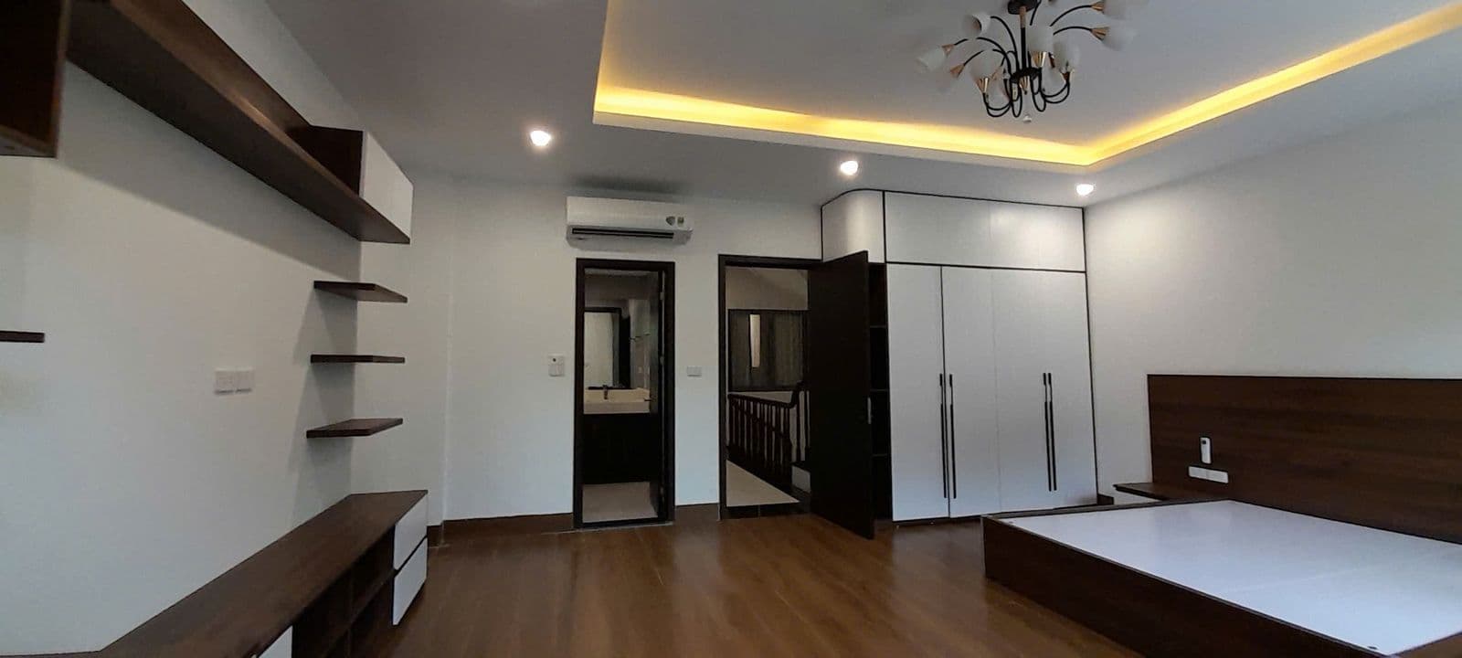 Mới về Cho thuê Liền kề Khu đô thị Geleximco Lê Trọng Tấn 150m2 5 tầng