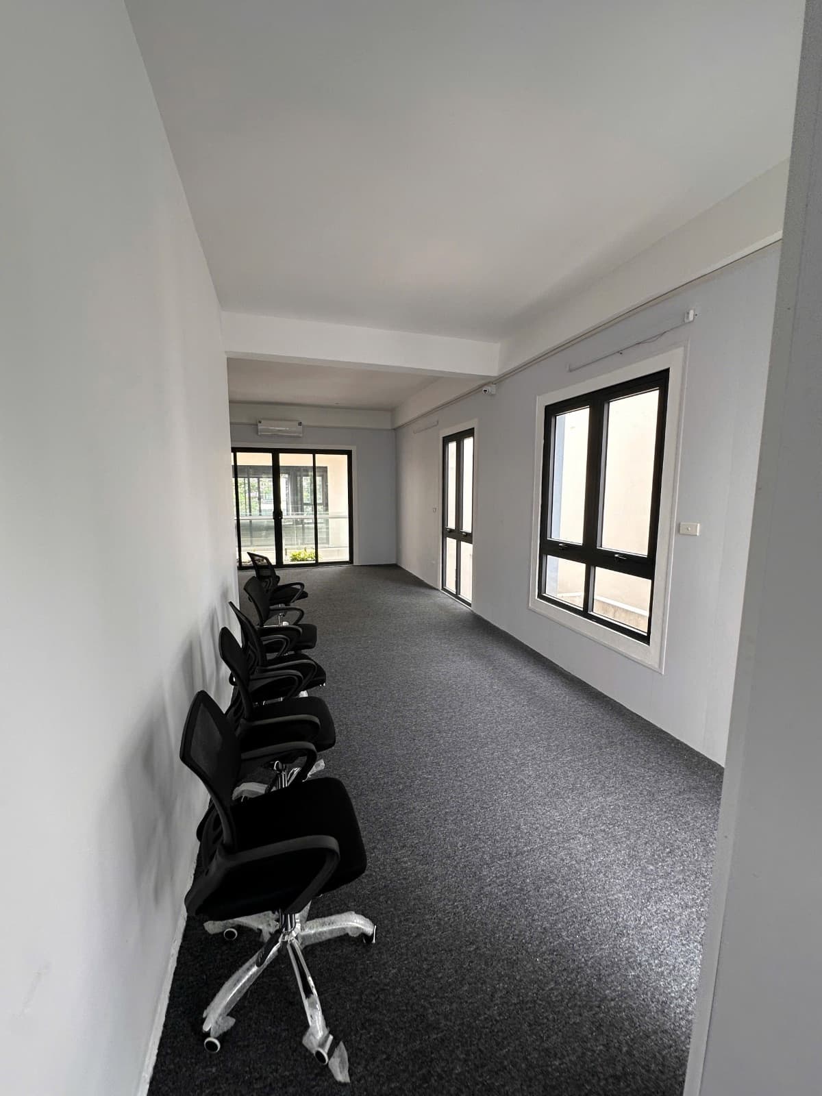Duy nhất Cho thuê Biệt thự Khu đô thị Dương Nội 180m2 4 tầng — ảnh 4 trong 9