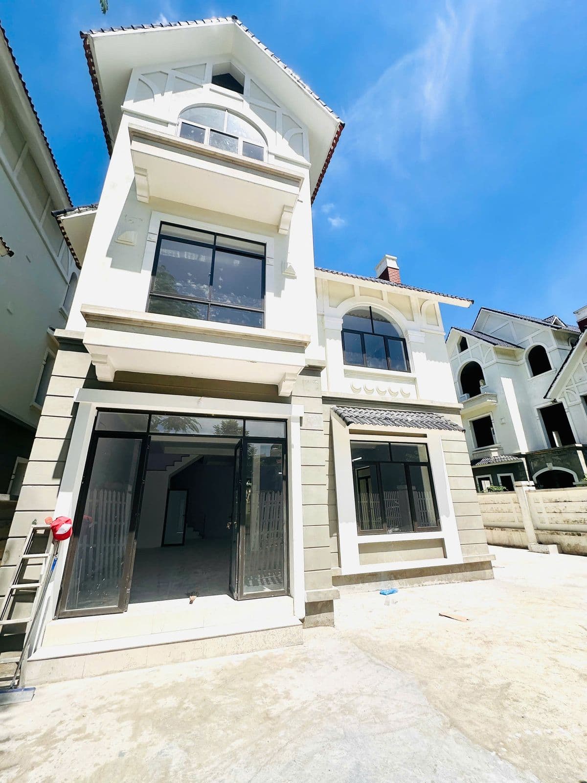Cho thuê Liền kề 150m2 Khu đô thị Geleximco Lê Trọng Tấn 45 triệu/tháng — ảnh 2 trong 5