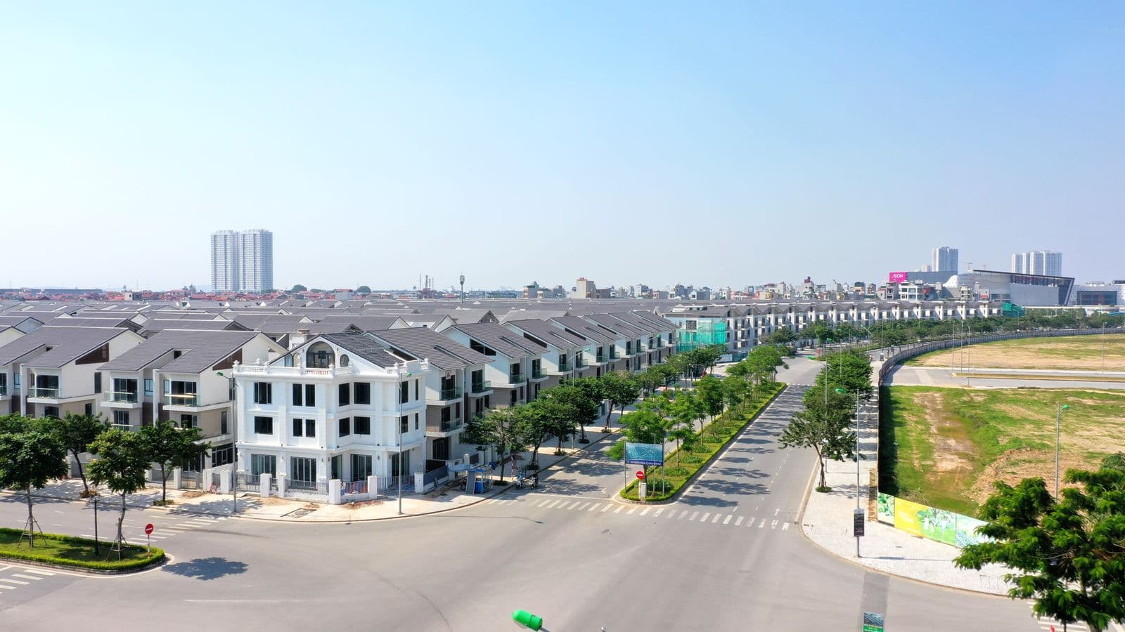 Siêu phẩm Cho thuê Biệt thự 189m2 Khu đô thị Dương Nội 38 triệu/tháng