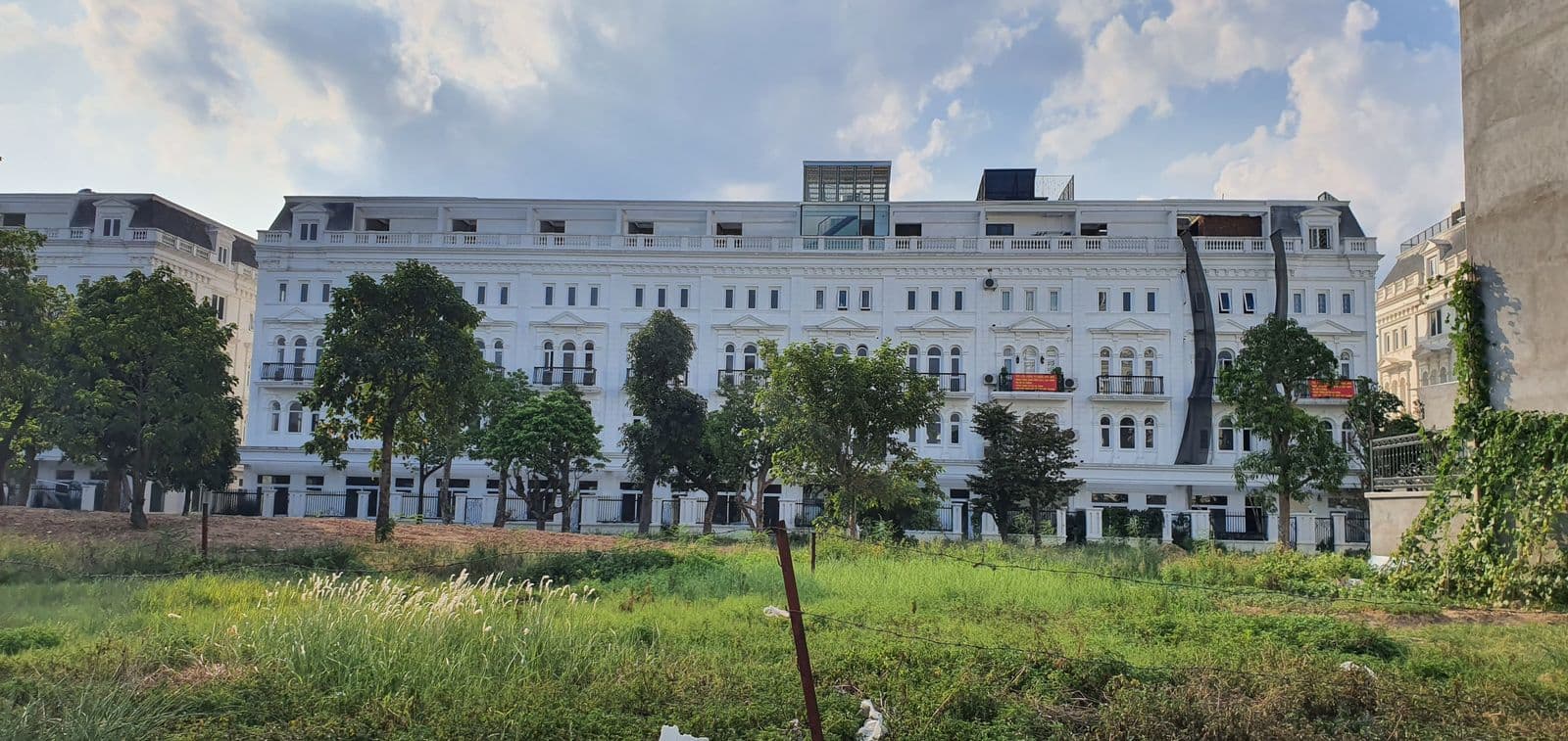 Duy nhất Cho thuê Liền kề 100m2 5 tầng tại Louis City Đại Mỗ Phường Đại Mỗ Hà Nội — ảnh 2 trong 5