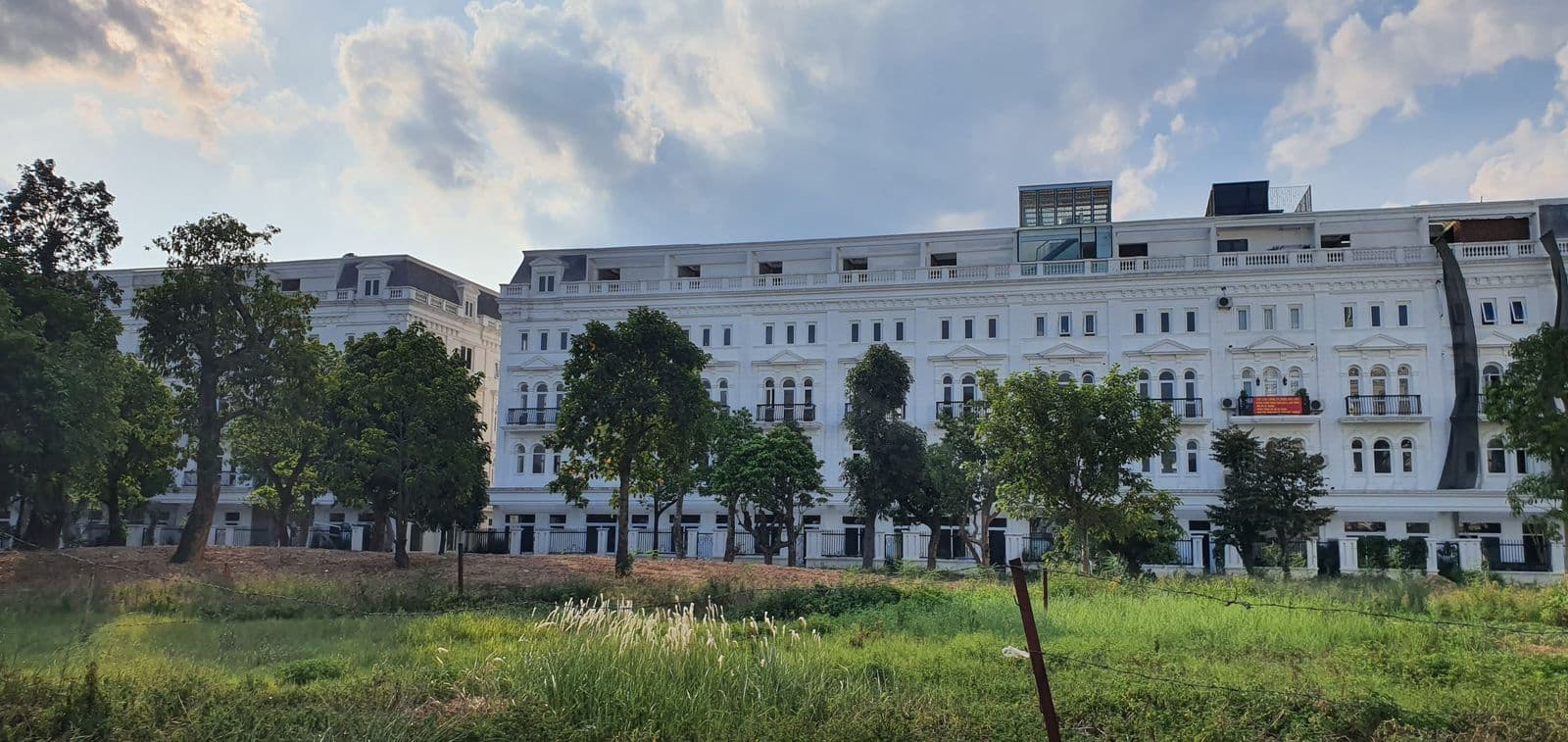Duy nhất Cho thuê Liền kề 100m2 5 tầng tại Louis City Đại Mỗ Phường Đại Mỗ Hà Nội — ảnh 3 trong 5
