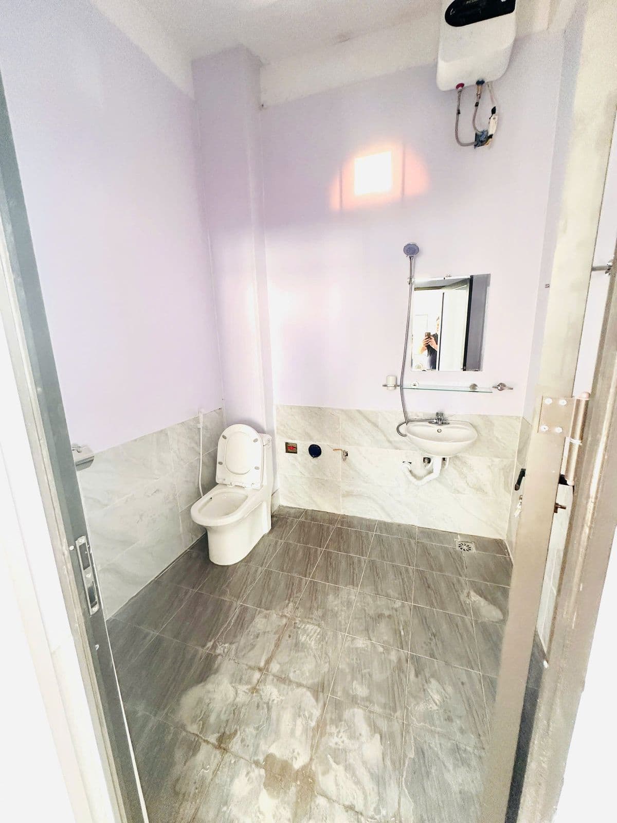 Vị trí đẹp Cho thuê Liền kề 120m2 5 tầng Khu đô thị Geleximco Lê Trọng Tấn — ảnh 3 trong 5