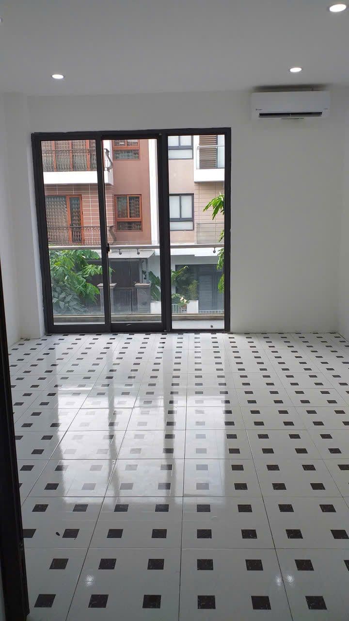 Cho thuê Biệt thự 180m2 tại Khu đô thị Dương Nội, nhà đẹp ở ngay