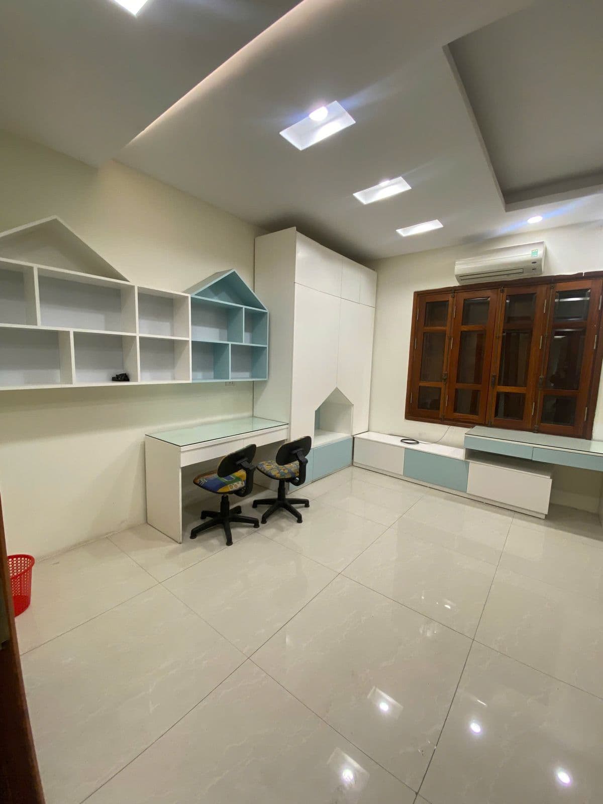 Cho thuê Liền kề Khu đô thị Geleximco Lê Trọng Tấn 120m2 5 tầng — ảnh 2 trong 5