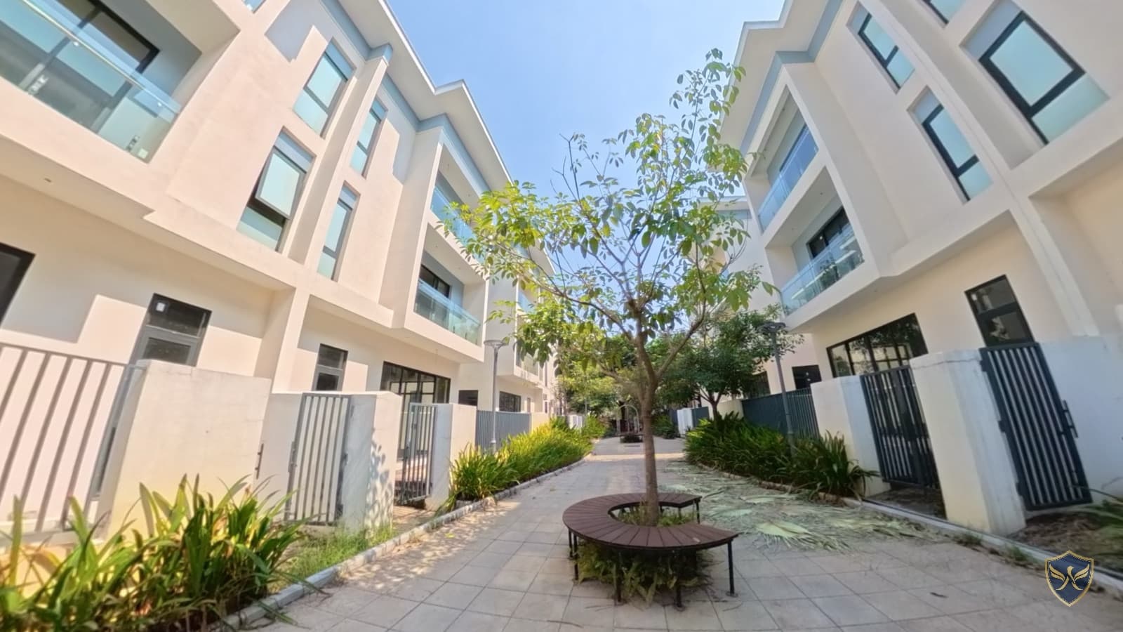 Bán biệt thự 198m2 Khu đô thị Dương Nội - mặt tiền rộng 9m, pháp lý sổ đỏ chính chủ — ảnh 3 trong 10